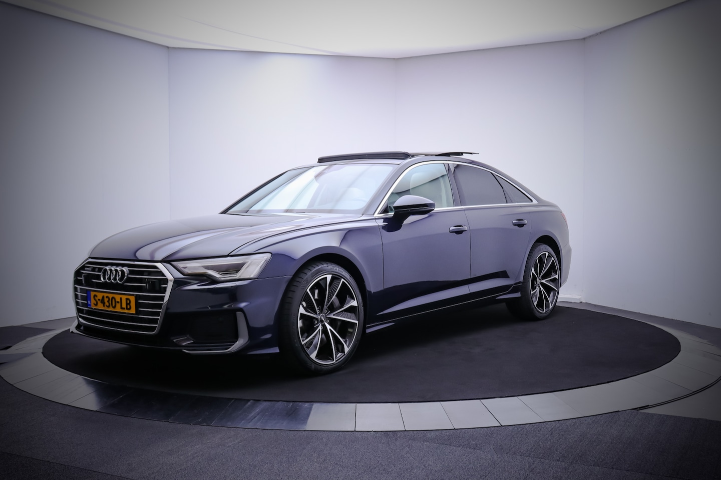 Audi A6 Limousine - 55TFSI 340Pk S-LINE Quattro EDITION NAVI/CLIMA/STOELVERW.4X/PANO/ACC/BLINDSPOT/CARPLAY/LED - AutoWereld.nl