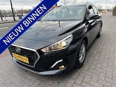 Hyundai i30 Wagon - 1.4 T-GDI Comfort navi/camera airco/ecc nieuwstaat