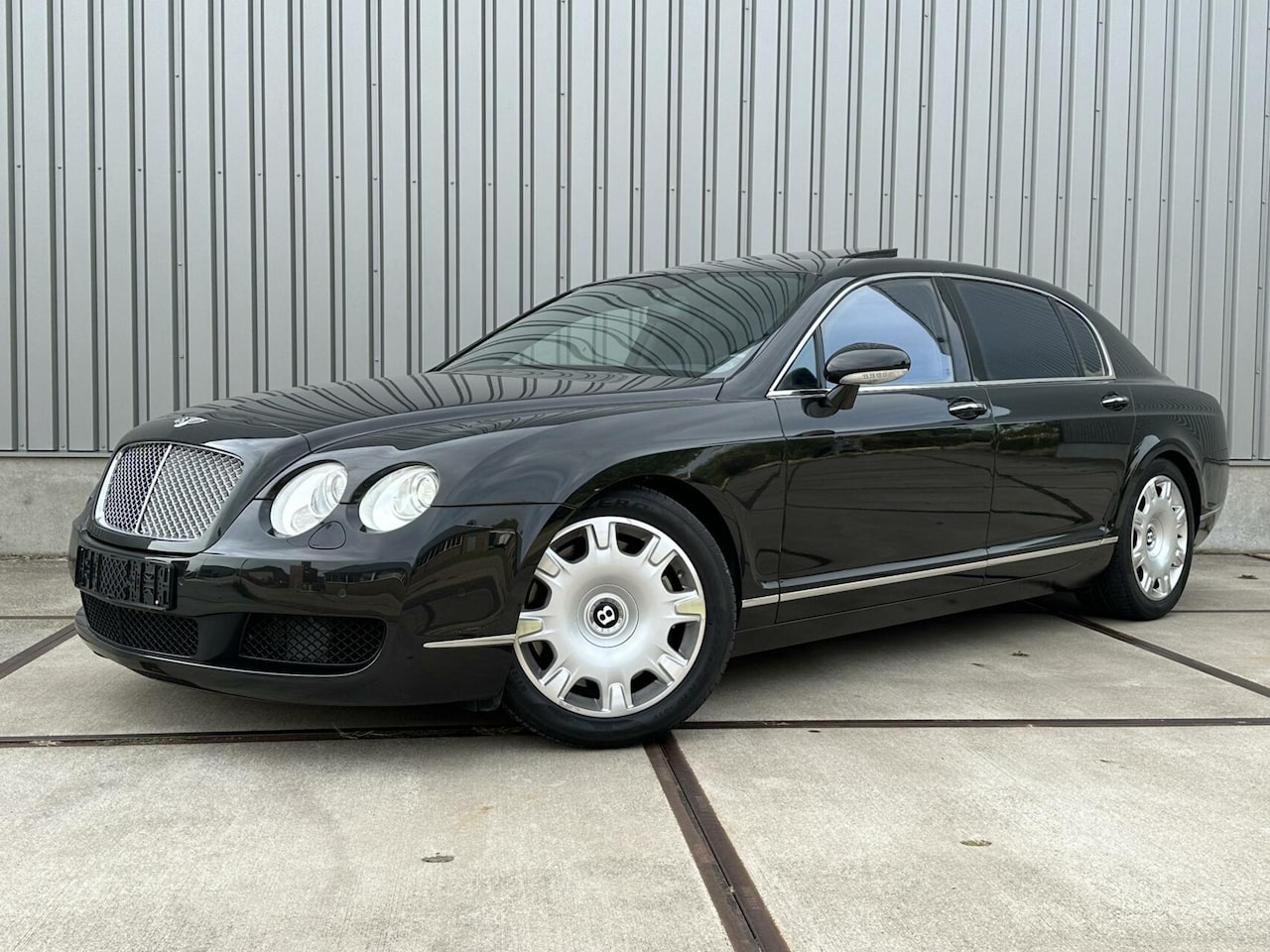 Bentley Continental Flying Spur - 6.0 W12 Incl Btw - Youngtimer - 50.282km - AutoWereld.nl