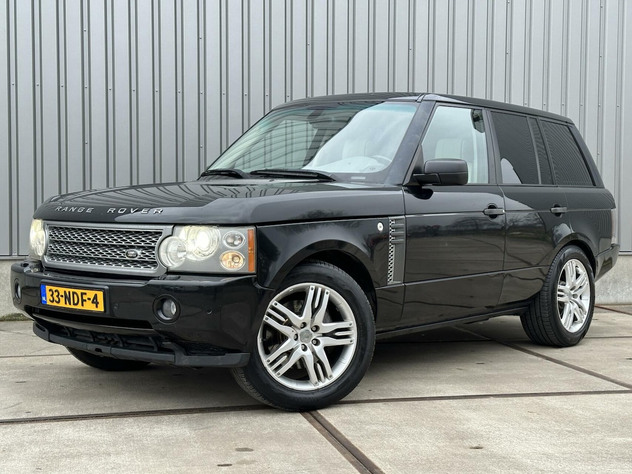 Land Rover Range Rover - 3.6 TDV8 HSE Schuifdak - Leder - Entertainment - AutoWereld.nl