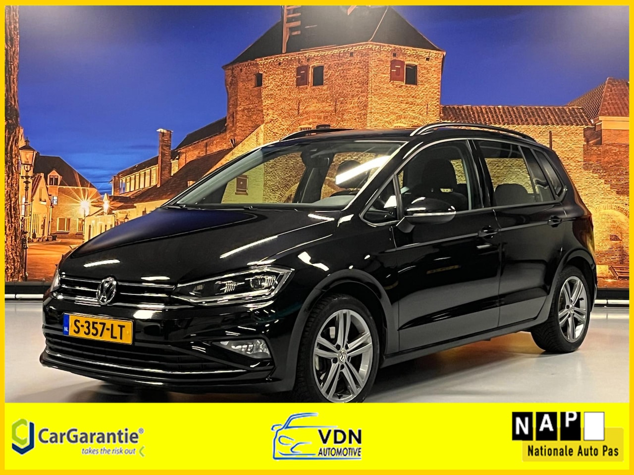 Volkswagen Golf Sportsvan - 1.5 TSI ACT Highline Aut Camera ACC LED Apple Car Play - AutoWereld.nl