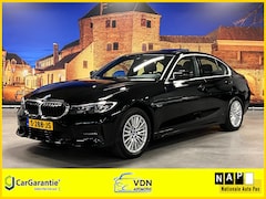 BMW 3-serie - 320e Business Edition Sport Automaat Schuifdak HYBRIDE