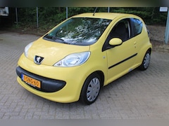 Peugeot 107 - 1.0-12V XR