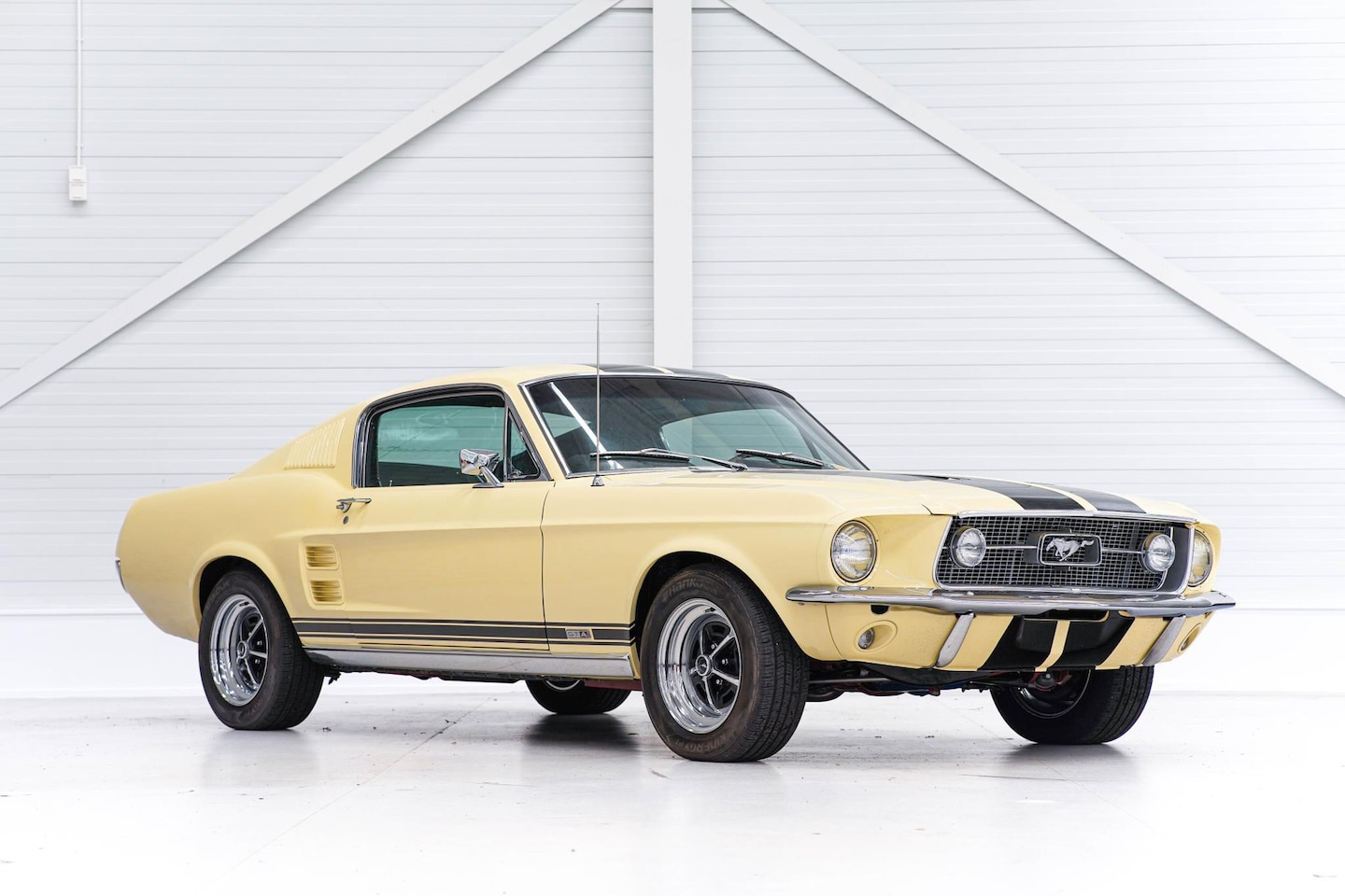 Ford Mustang Fastback - USA | GT | C code | - AutoWereld.nl