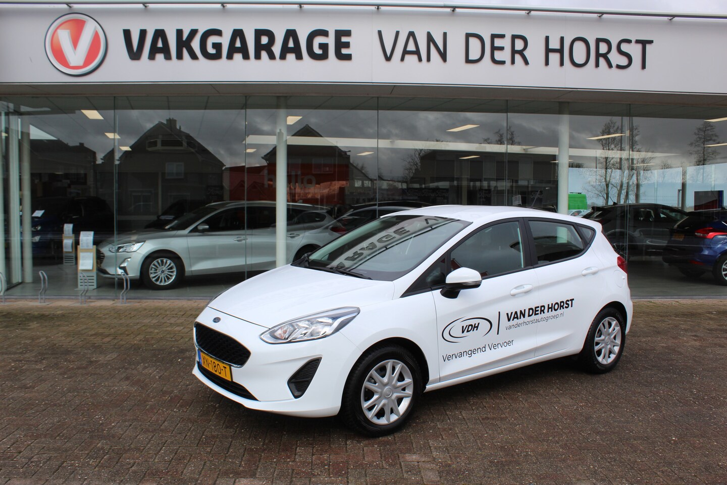 Ford Fiesta - 1.1-71pk. Trend. 5 drs , Airco , Bluetooht , Stoelverwarming Voorruitverwarming - AutoWereld.nl