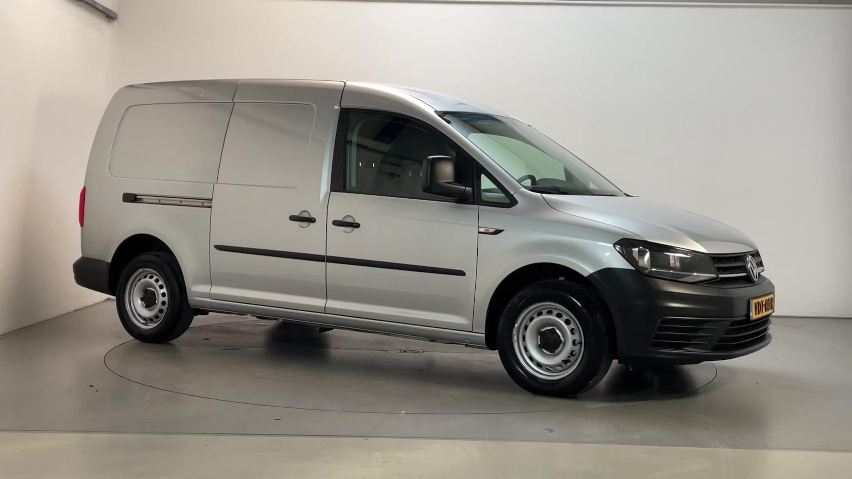 Volkswagen Caddy Maxi - 2.0 TDI L2H1 Navigatie DAB+ App-Connect - AutoWereld.nl