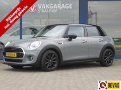 MINI Cooper - 1.5 Business Edition, Full LED / Apple Carplay / Navigatie / Stoelverwarming / 17" Velgen