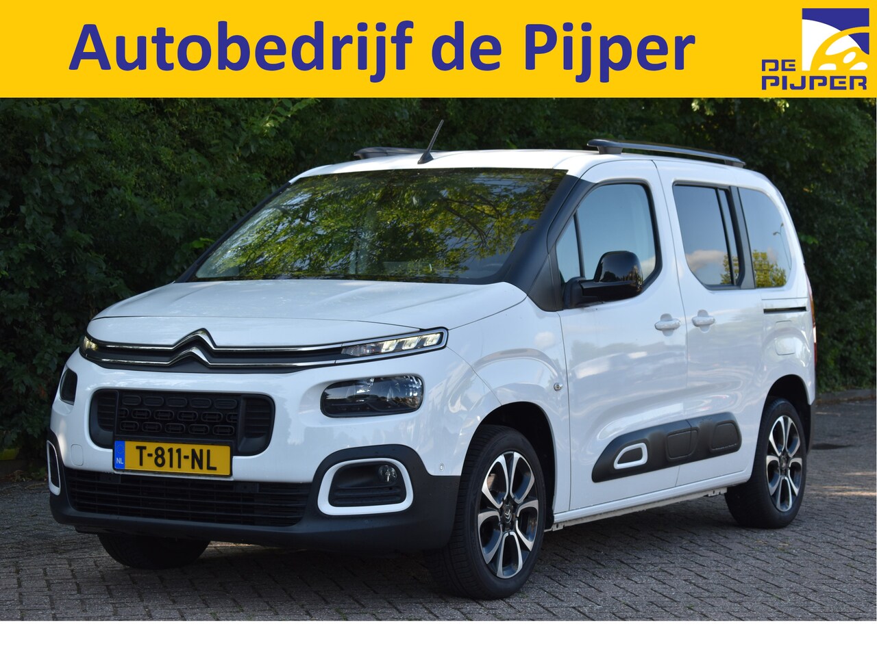 Citroën Berlingo - 1.2 PureTech Shine 5-Persoons VOL, HEADUP, CAMERA, CARPLAY, CLIMATE CONTR, CRUISE CONTR, Z - AutoWereld.nl