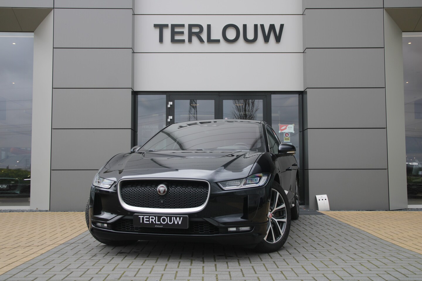 Jaguar I-PACE - EV400 SE 90 kWh - AutoWereld.nl