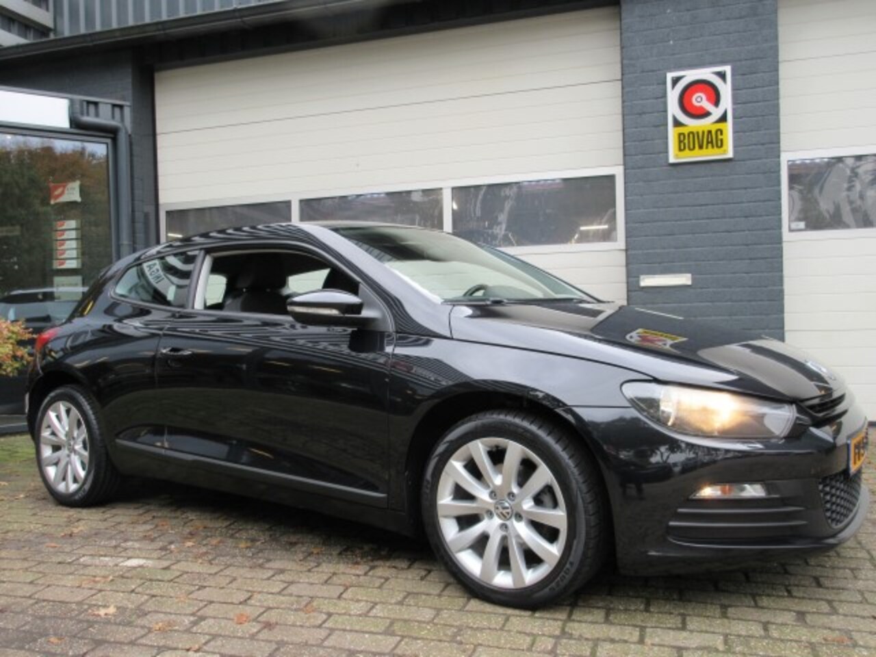 Volkswagen Scirocco - 1.4 TSI CLIMA/NAVI/STOELVW/HISTORIE AANWEZIG - AutoWereld.nl