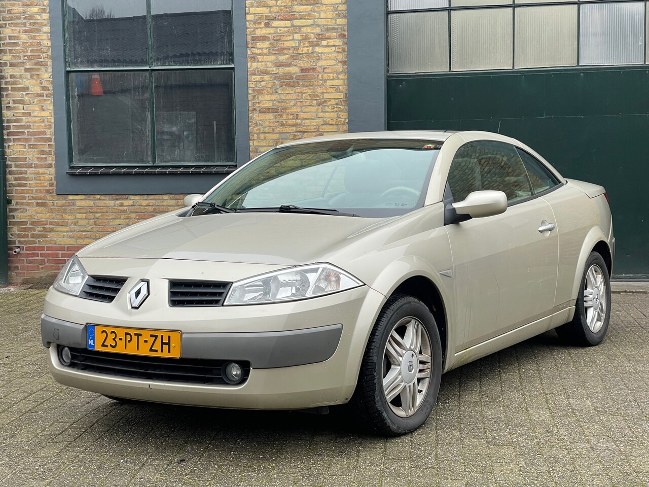 Renault Mégane coupé cabriolet - 1.6-16V Privilège Luxe Dealer Onderhouden - AutoWereld.nl