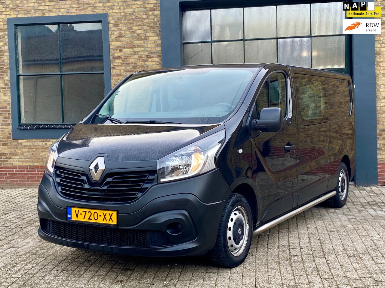 Renault Trafic - 1.6 dCi T29 L2H1 DC Générique | Airco + Dubbelcabine | - AutoWereld.nl