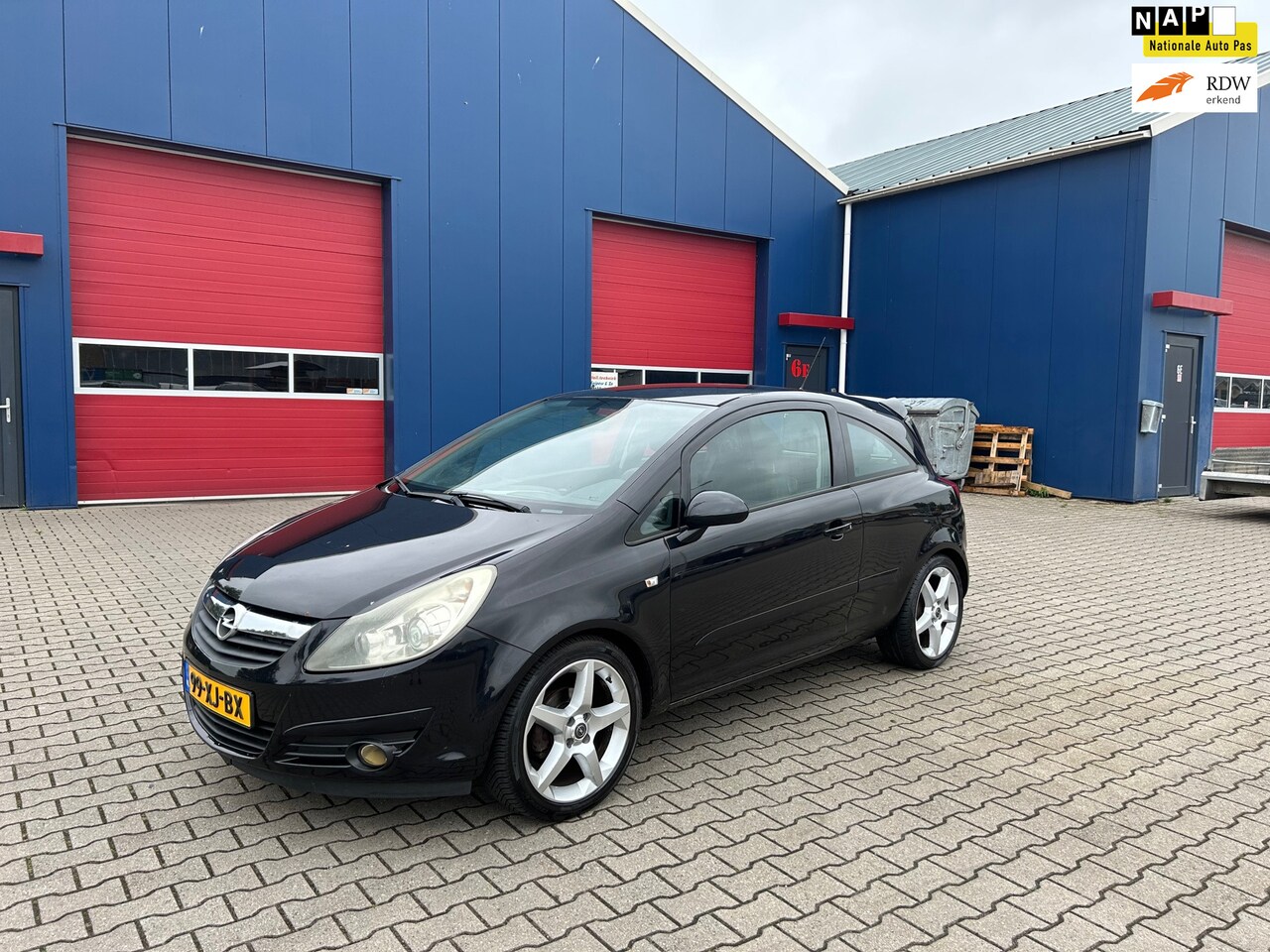 Opel Corsa - 1.4-16V Business Sport Airco Cruse controle! - AutoWereld.nl