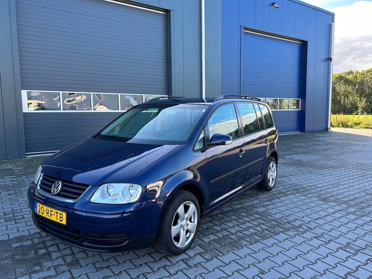 Volkswagen Touran - 1.6-16V FSI Athene Airco!! Nieuwe APK!! - AutoWereld.nl