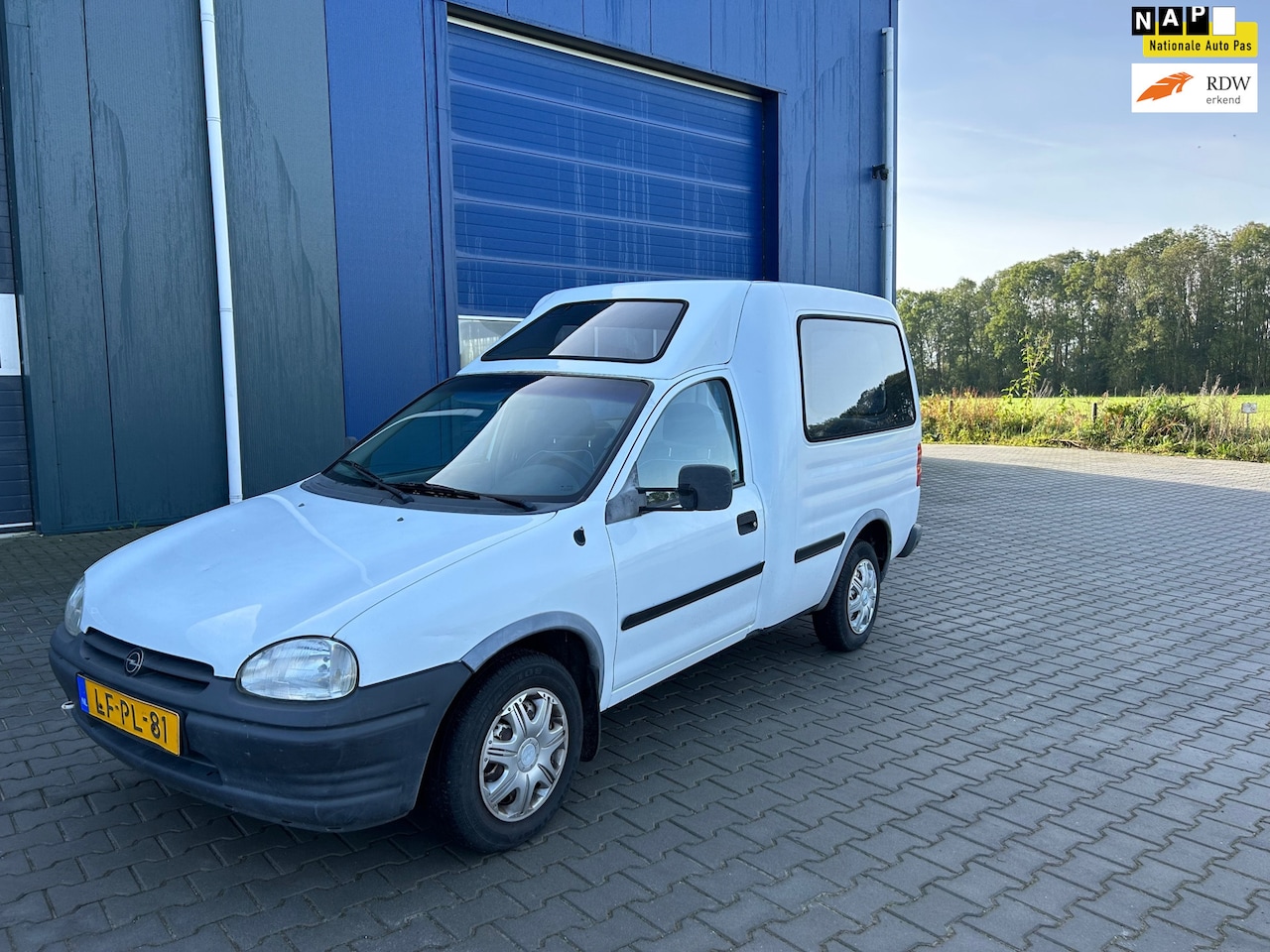 Opel Combo Tour - 1.4 Rolstoelbus!!!!! - AutoWereld.nl