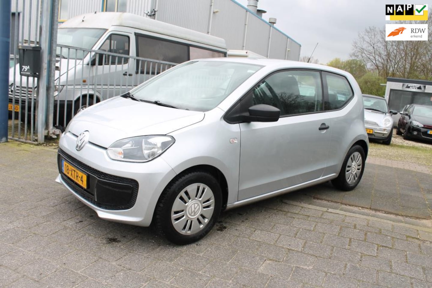 Volkswagen Up! - 1.0 take up! BlueMotion 1.0 take up! BlueMotion - AutoWereld.nl