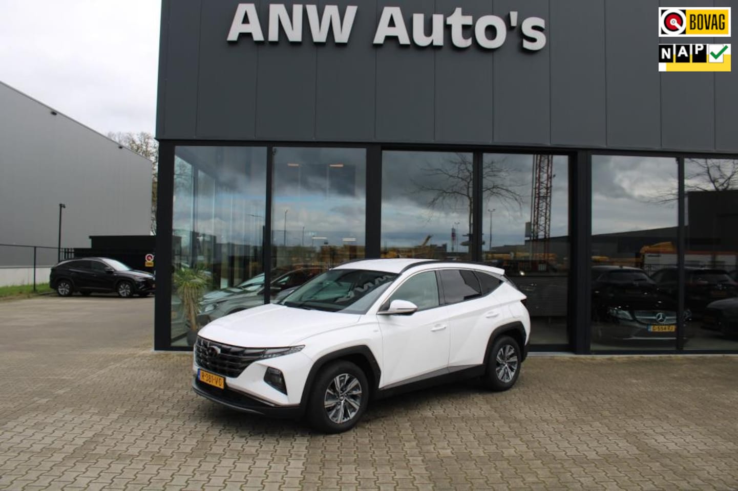 Hyundai Tucson - 1.6 T-GDI MHEV Comfort Smart Rijklaar incl 12 maanden bovag garantie - AutoWereld.nl