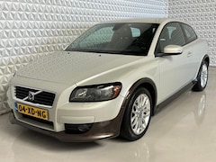 Volvo C30 - 2.0D Summum Leer + Navigatie + Xenon verlichting