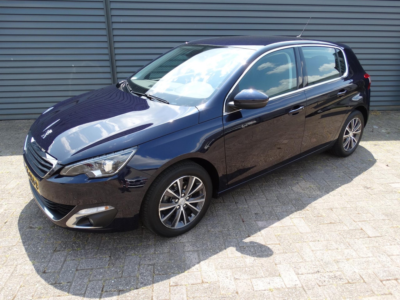 Peugeot 308 - 1.2 PureTech Allure 1.2 PureTech Allure - AutoWereld.nl