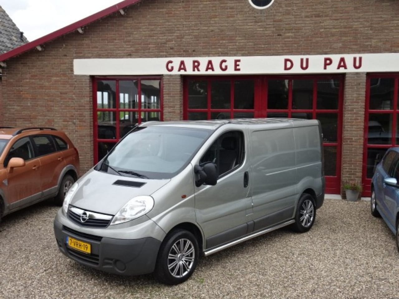 Opel Vivaro - 10.950,-  =  EX BTW ! - AutoWereld.nl