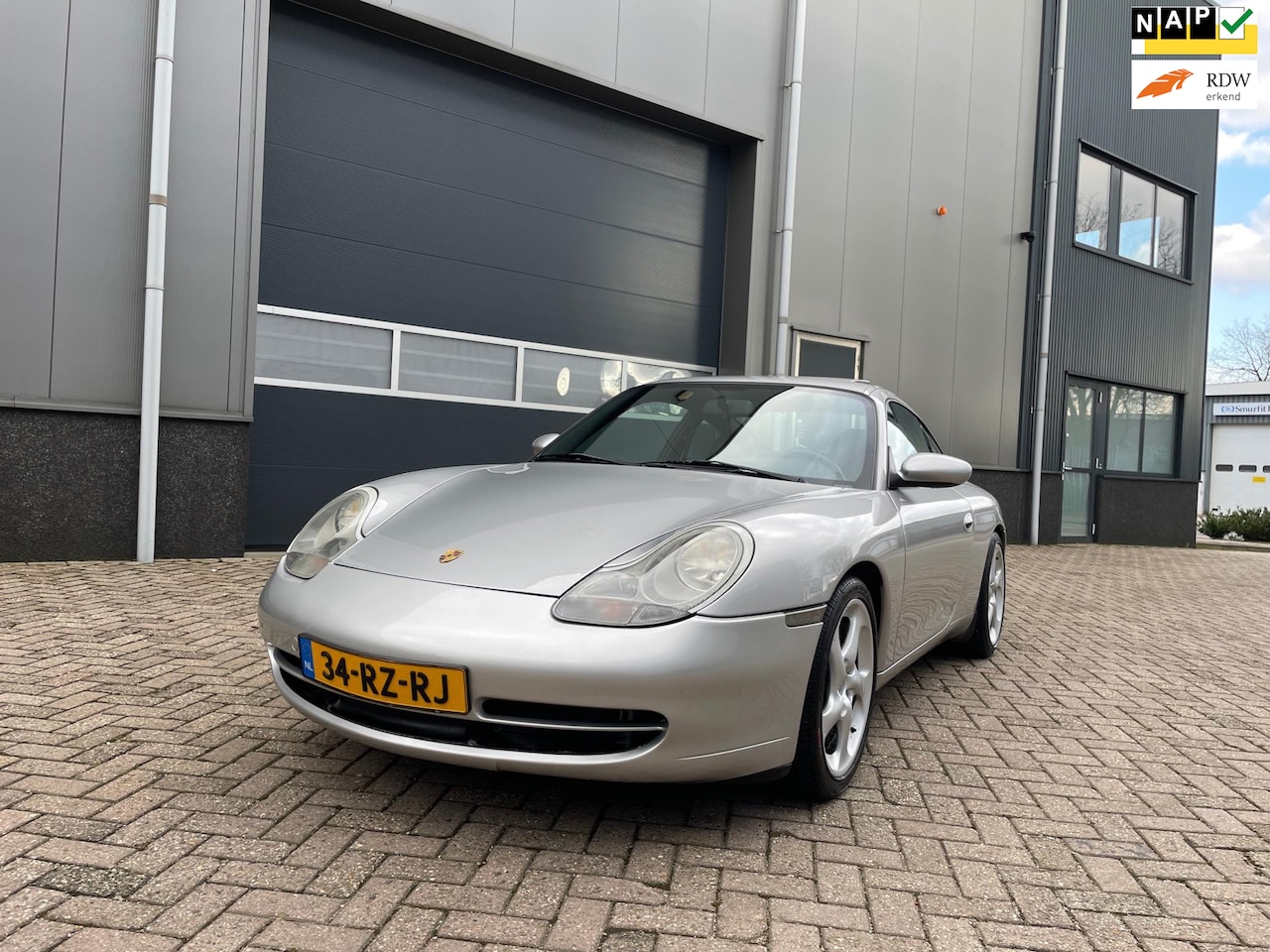 Porsche 911 - 3.4 Coupé Carrera handgeschakeld schuifdak N.A.P - AutoWereld.nl