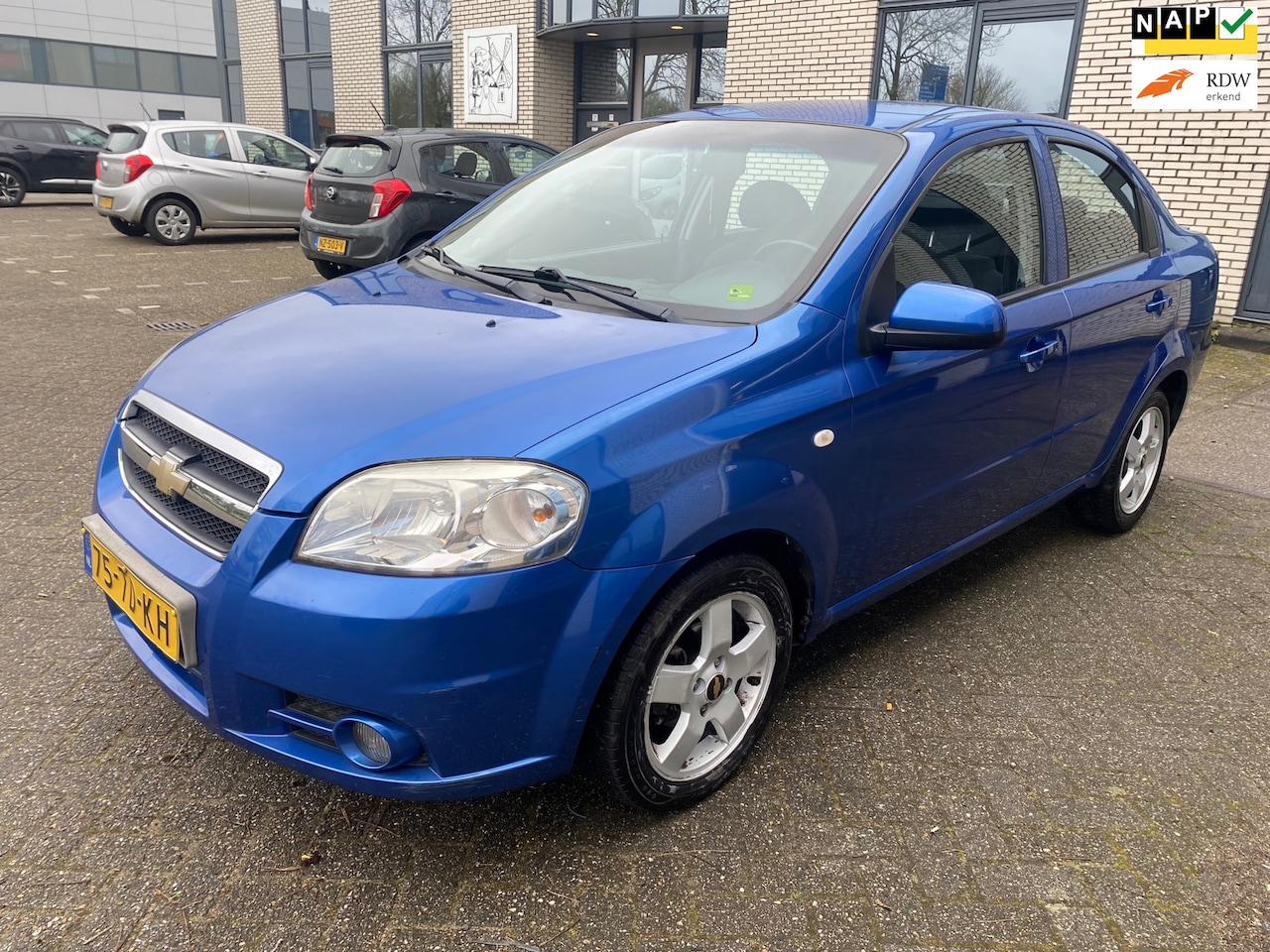 Chevrolet Aveo - 1.4-16V Class / AUTOMAAT / 1 JAAR APK / 5DRS / AIRCO / NETTE AUTO!!! - AutoWereld.nl