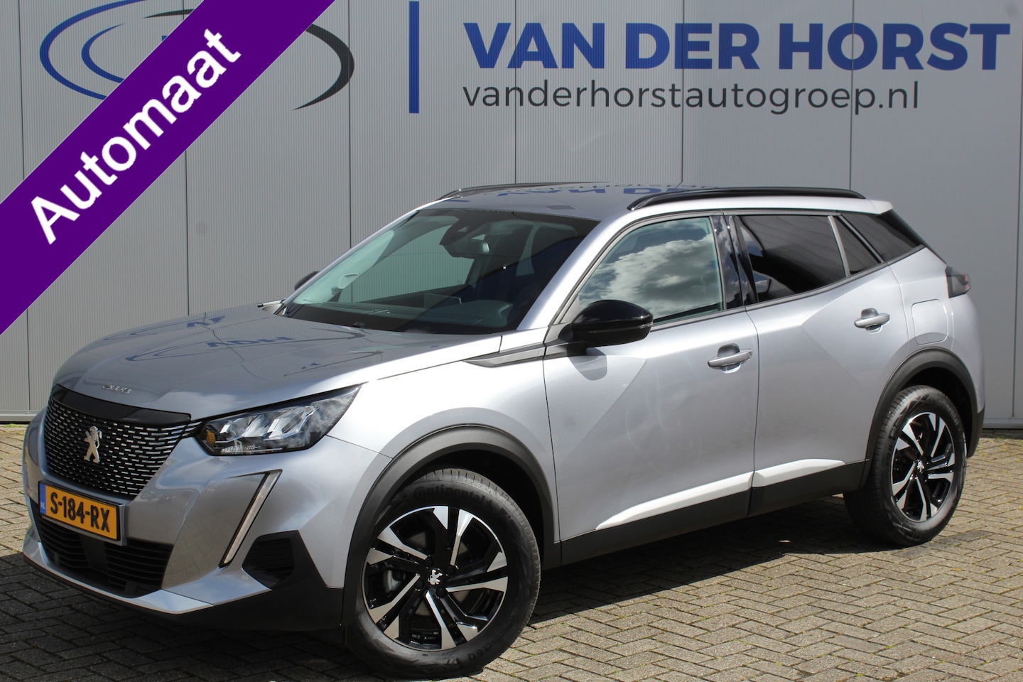 Peugeot 2008 - 1.2-130pk PureTech Allure AUTOMAAT. Zo goed als nieuw, slechts 7.500km ! Navigatie, airco, - AutoWereld.nl