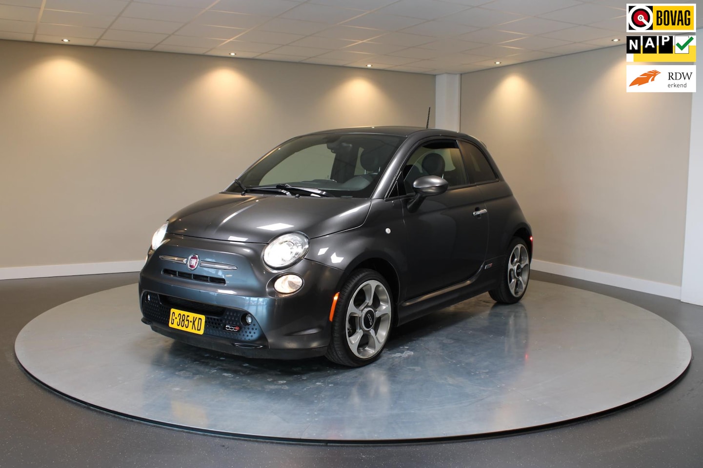 Fiat 500e - *2000,- Subsidie* Stoelverwarming|Cruise|PDC|Electric - AutoWereld.nl