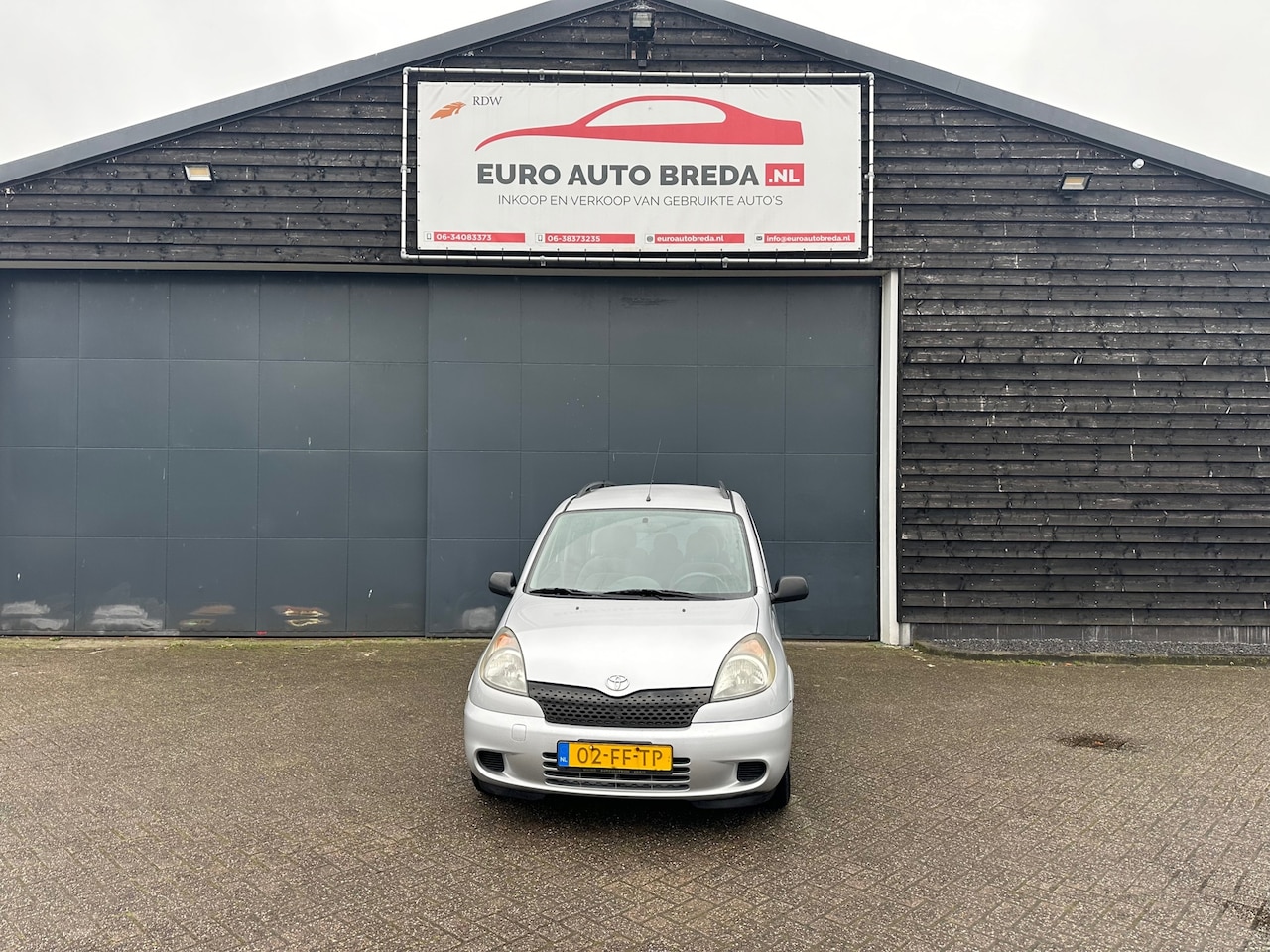 Toyota Yaris Verso - 1.3-16V VVT-i Sol 1.3-16V VVT-i Sol - AutoWereld.nl