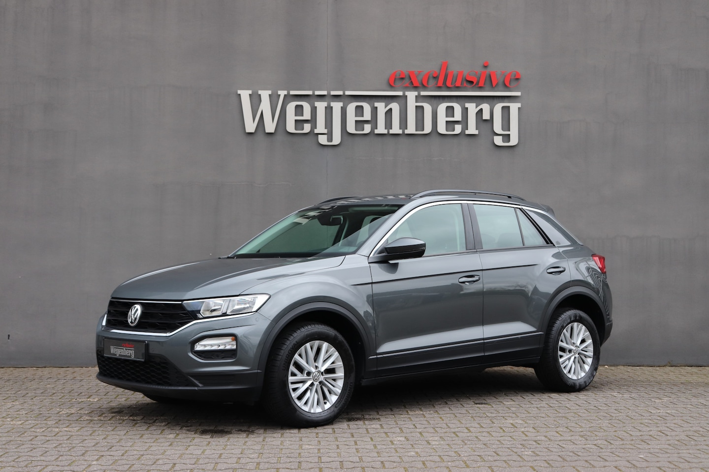 Volkswagen T-Roc - 1.5 TSI DSG Navi PDC Carplay - AutoWereld.nl