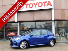 Toyota Yaris - 1.5 VVT-i Active STUUR EN STOELVERWARMING