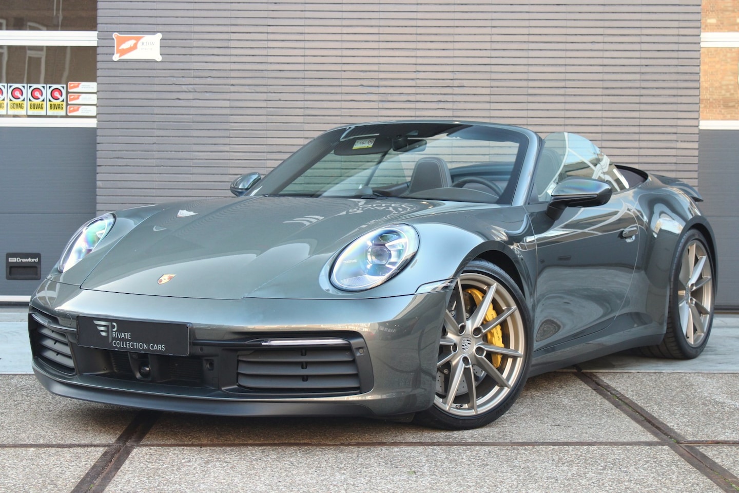 Porsche 911 Cabrio - 3.0 Carrera 4S | PCCB | 360° | HUD | Burmester - AutoWereld.nl