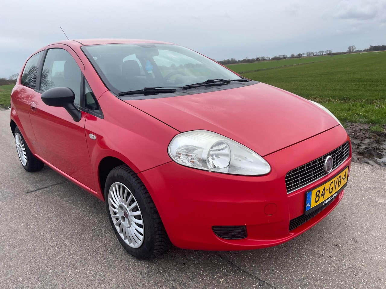 Fiat Grande Punto - 1.2 Active / airco 2008 nwe apk - AutoWereld.nl