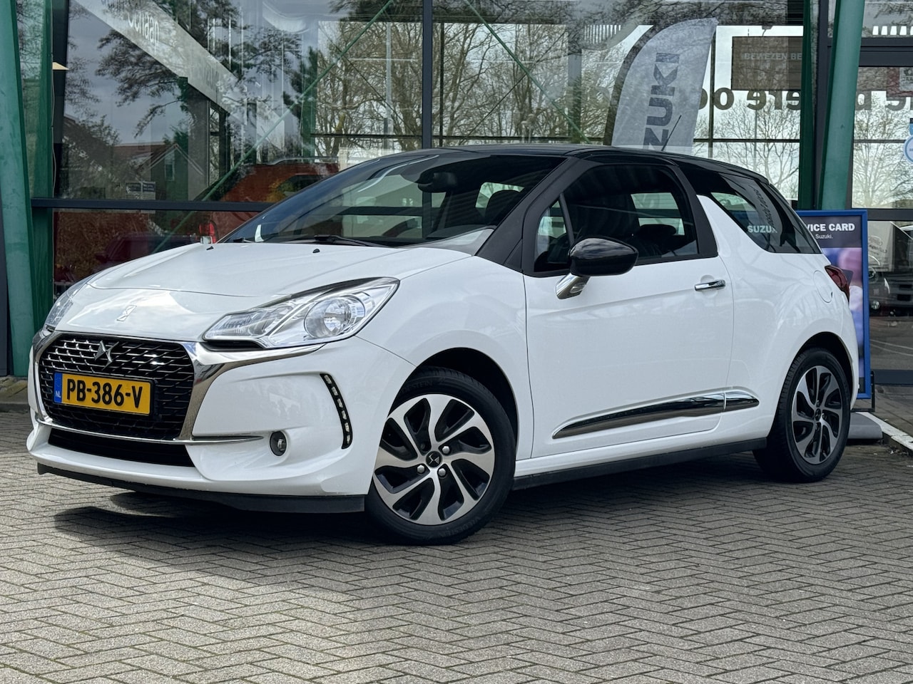 DS 3 - 1.2 PureTech So Chic 1.2 PureTech So Chic - AutoWereld.nl