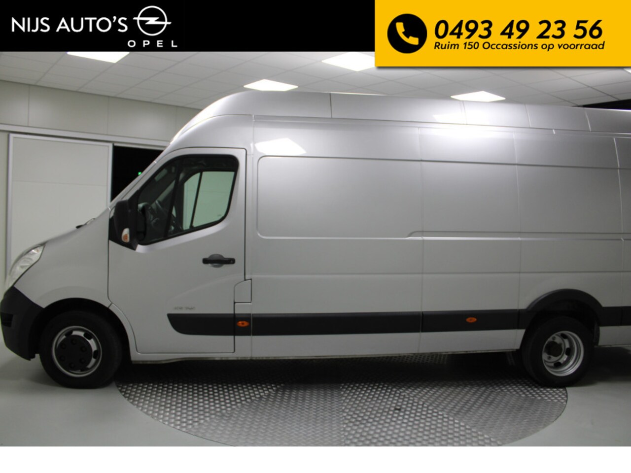 Renault Master - T35 2.3 dCi L4H3 | komt geen BTW bij | Airco / Webasto / Navi / Cruise - AutoWereld.nl