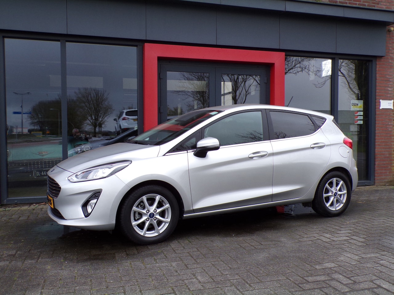 Ford Fiesta - 1.0 EcoBoost Hybrid Titanium X Stoel/stuurverwarming ECC Cruise 125PK - AutoWereld.nl