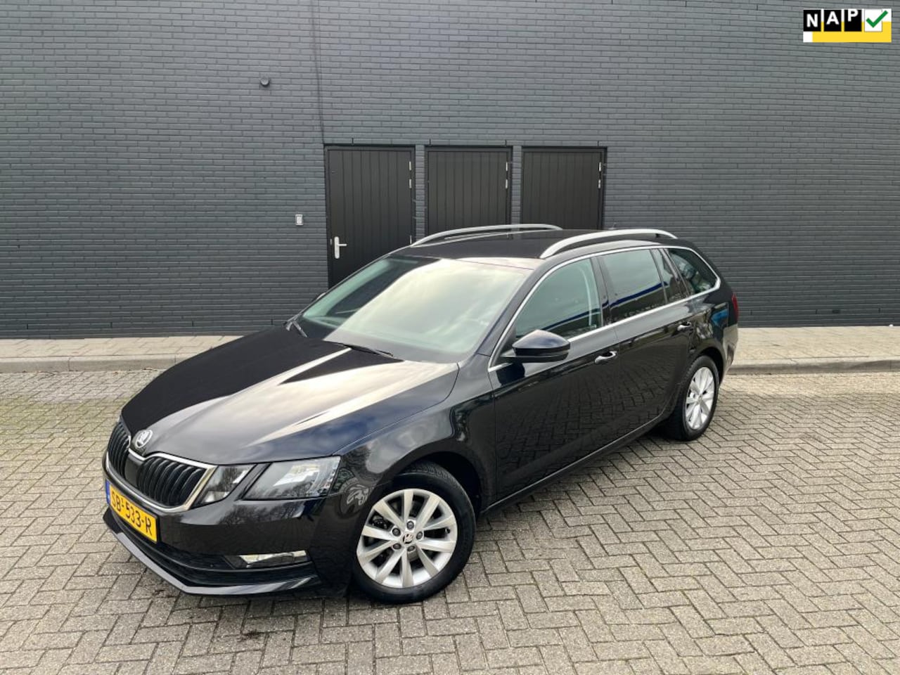 Skoda Octavia Combi - 1.0 TSI Greentech Ambition Business 1.0 TSI Greentech Ambition Business - AutoWereld.nl