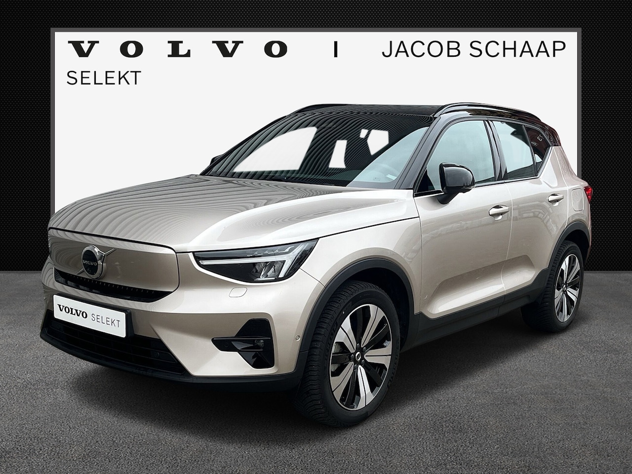 Volvo XC40 - Recharge Ultimate 69 kWh / Draadloze telefoonlader / 360 Camera / 19" Velgen / - AutoWereld.nl