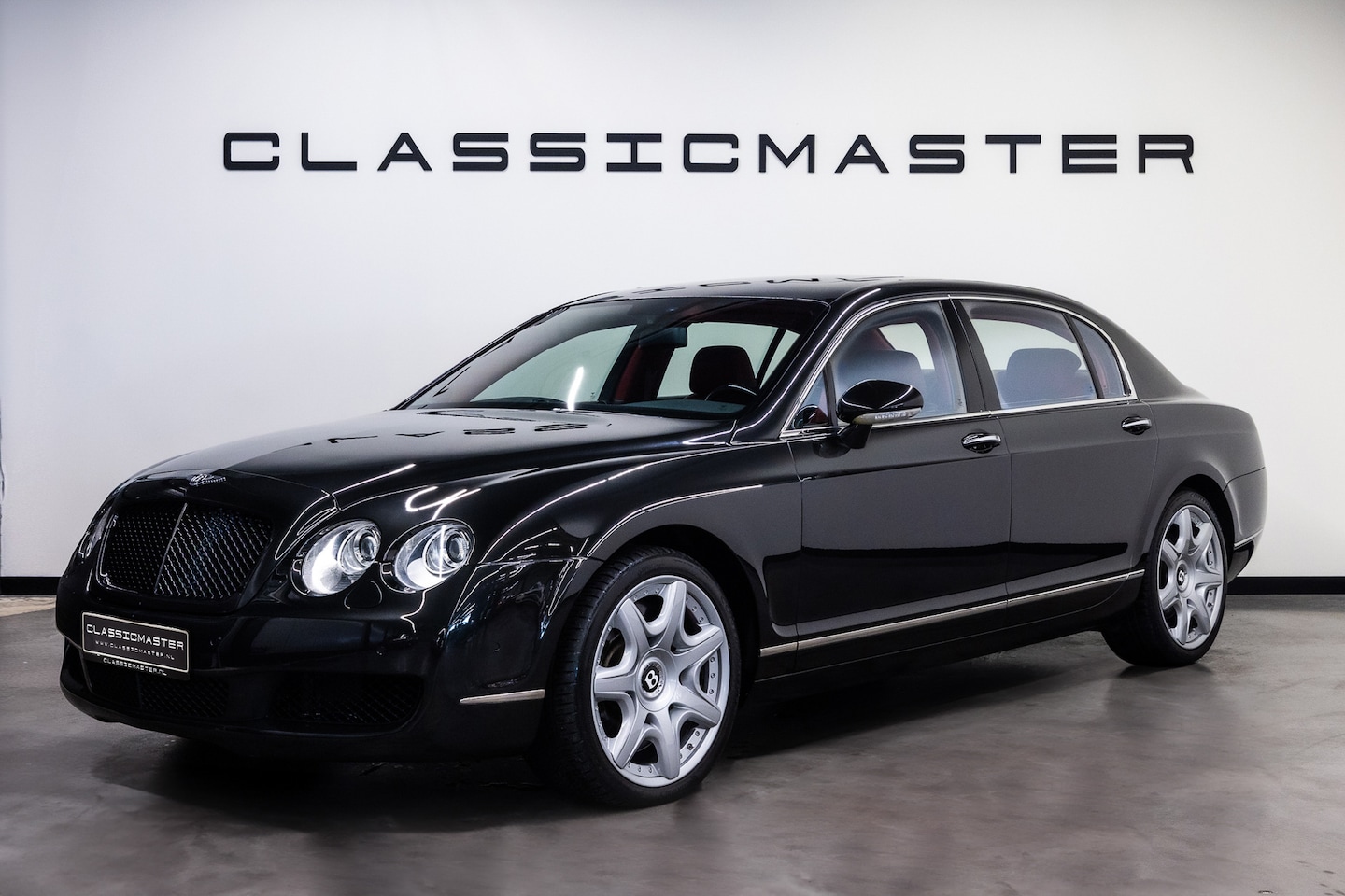 Bentley Continental Flying Spur - 6.0 W12 Btw auto, Fiscale waarde € 22.000,- (€ 33.016,53 Ex B.T.W) - AutoWereld.nl