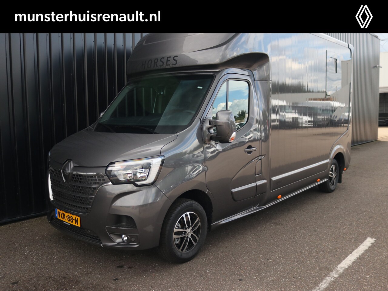 Renault Master - T35 2.3 dCi 165 L3 EL Energy | DEMO | - Paardenwagen - Horsetruck - - AutoWereld.nl