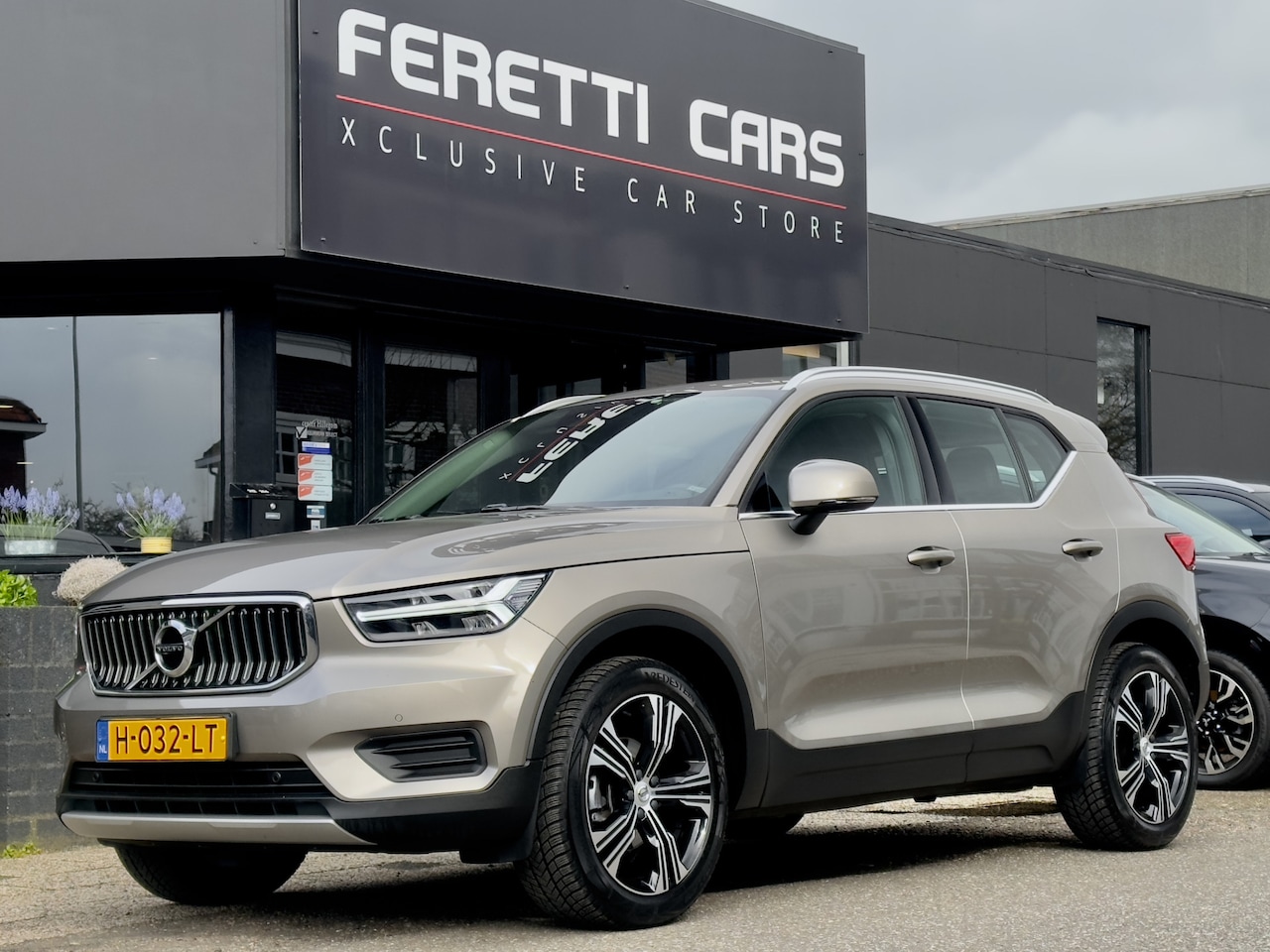 Volvo XC40 - 1.5 T3 AUT8 INSCRIPTION 164PK LEDER NAVI CAMERA LED LMV PDC - AutoWereld.nl