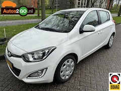 Hyundai i20 - 1.4i i-Catcher