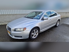 Volvo S80 - 2.4 D5 Momentum