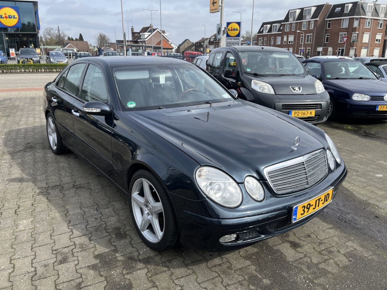 Mercedes-Benz E-klasse - E 320 zeer mooi ! - AutoWereld.nl