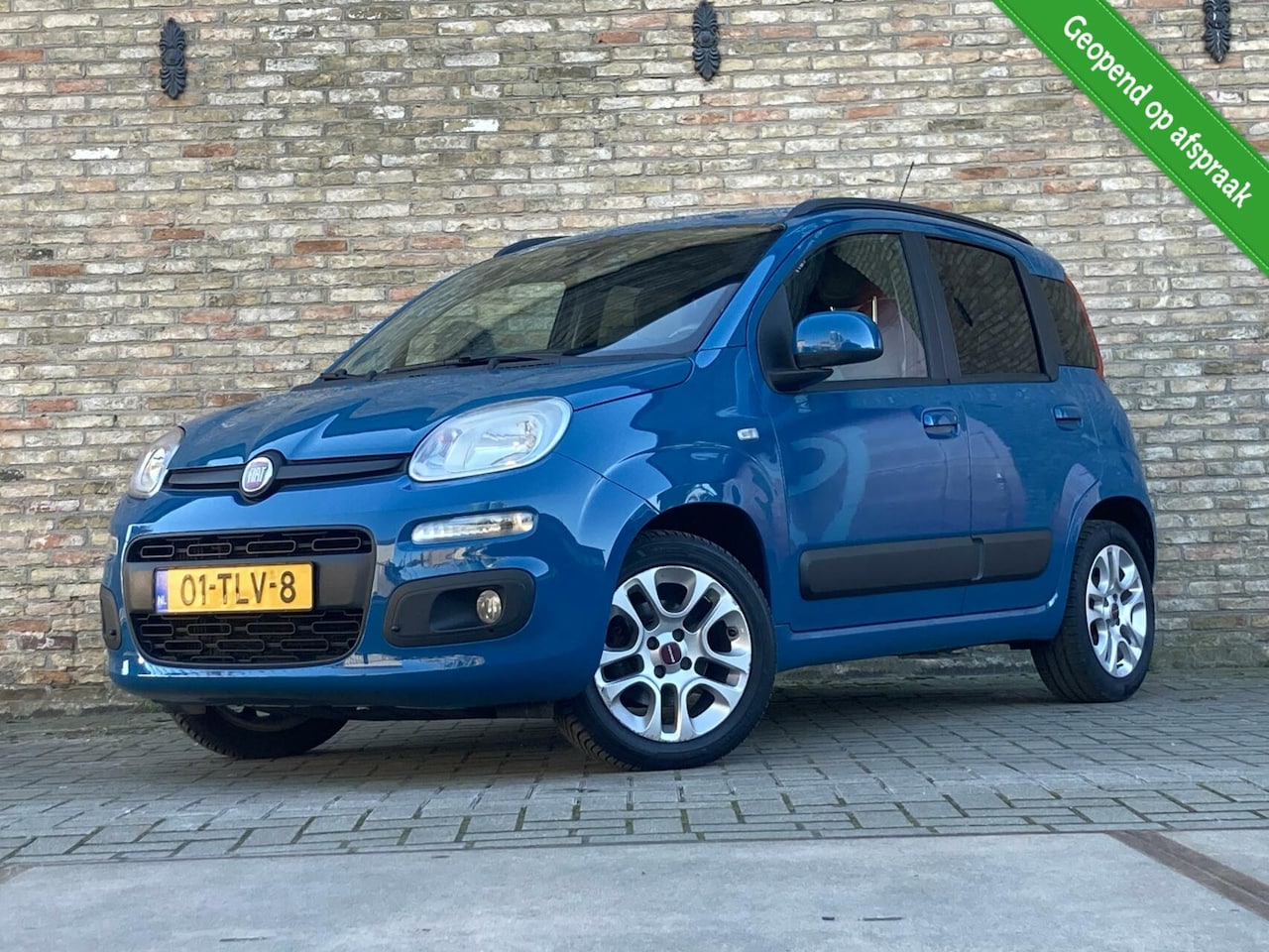 Fiat Panda - 0.9 TwinAir Lounge 5 zitplaatsen! - AutoWereld.nl