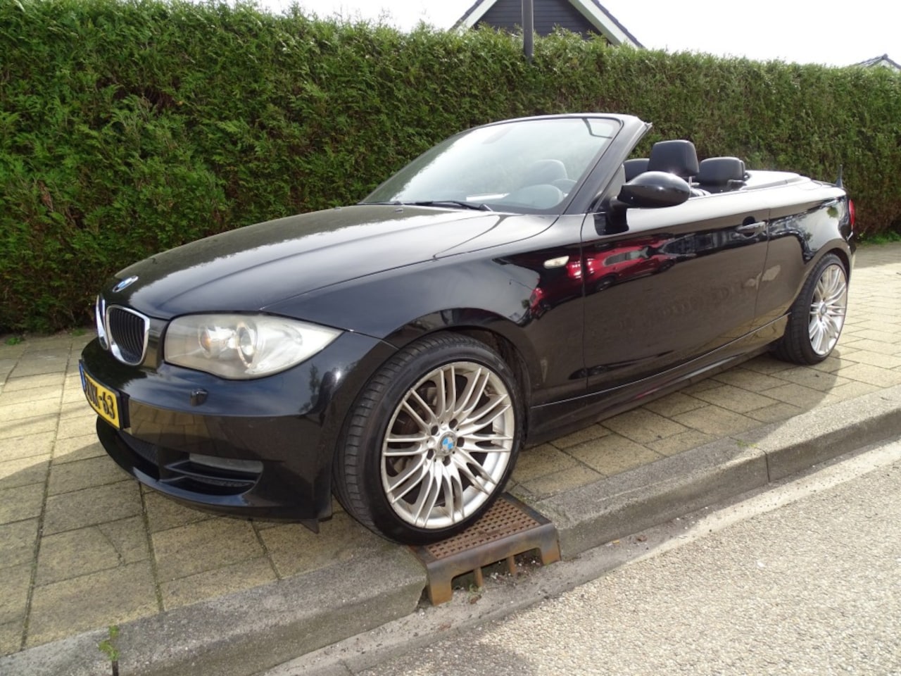 BMW 1-serie - 120I-Automaat- Leer-Clima-Navi-Cruise-Pdc - AutoWereld.nl