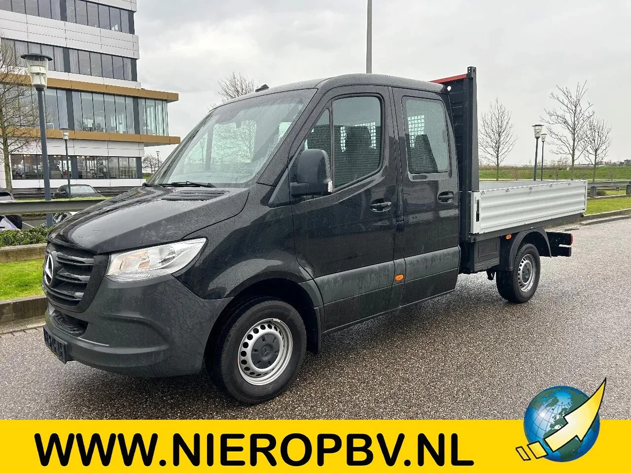 Mercedes-Benz Sprinter - 317CDI Dubbelcabine Openlaadbak Airco 3500KG Trekhaak 8X Op Voorraad - AutoWereld.nl