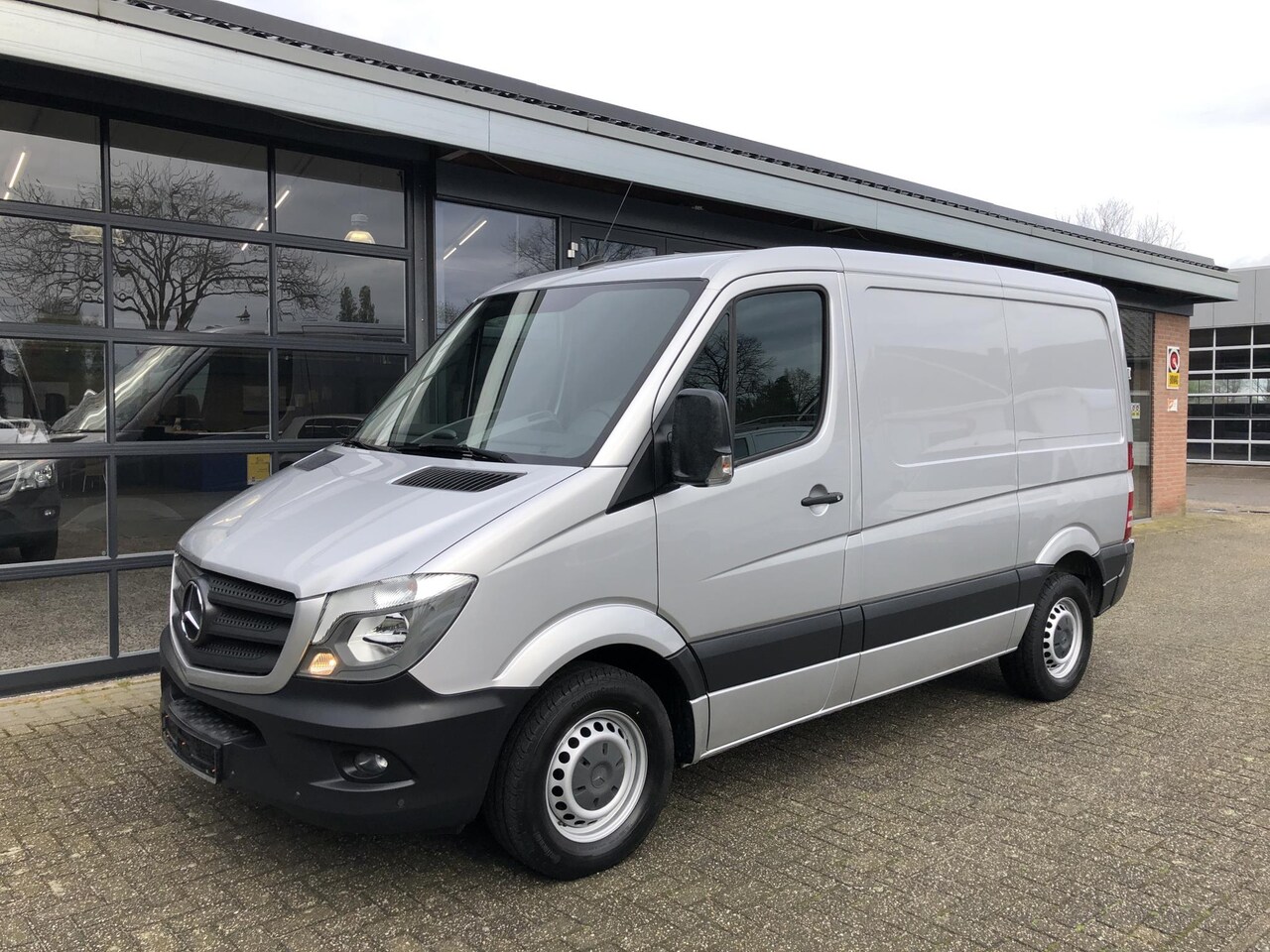 Mercedes-Benz Sprinter - 314 CDI L1/H1 EURO6|PDC V+A|CAMERA|AIRCO|TEL - AutoWereld.nl