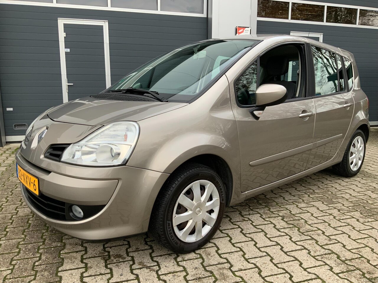 Renault Grand Modus - 1.2 TCE Dynamique Trekh. Airco Cruise Control - AutoWereld.nl