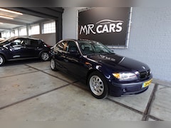 BMW 3-serie - 320i Executive 92.000 dkm Airco/Navi/Cruise control